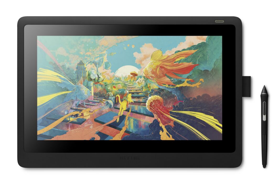 1_Cintiq 16_Overhead View_pen right