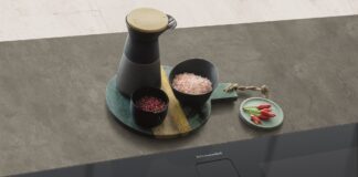 KitchenAid lancia il nuovo piano a induzione con cappa integrata