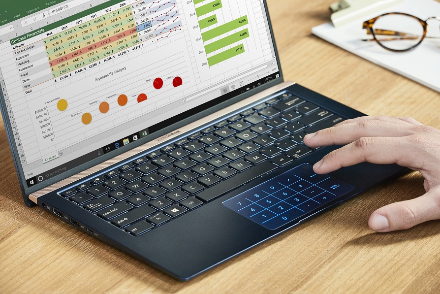 ZenBook 14_UX433_Scenario photo_2