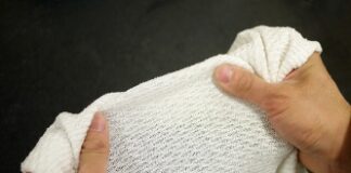 Sviluppato il primo tessuto in grado raffreddare o isolare automaticamente a seconda delle condizioni