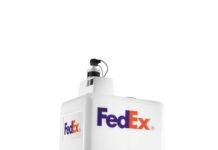 FedEx presenta un robot di consegna autonoma