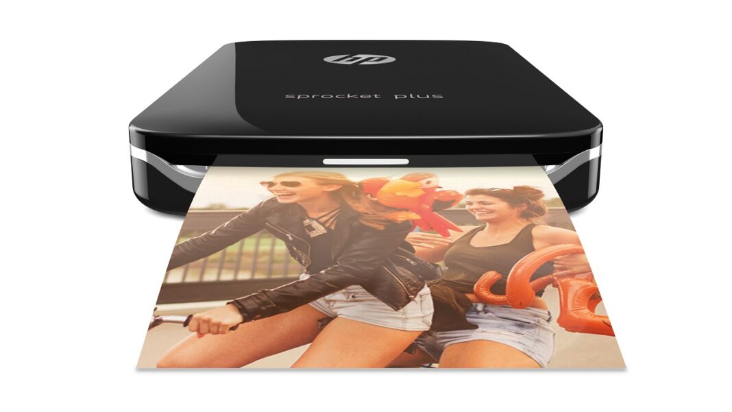SMALL - 02_HP_Bahama_Printer_With_Output_Sample_Black_Hero