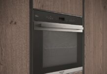 Hotpoint presenta il nuovo forno Active Steam 75