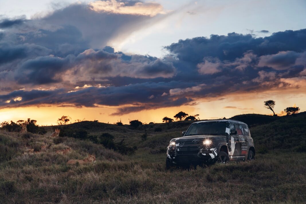 LR Defender_TUSK_Image 1