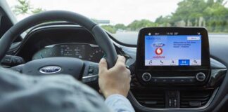 Ford e Vodafone sviluppano una tecnologia per semplificare la ricerca del parcheggio