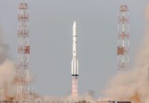 Lanciato con successo il satellite EUTELSAT 5 West B