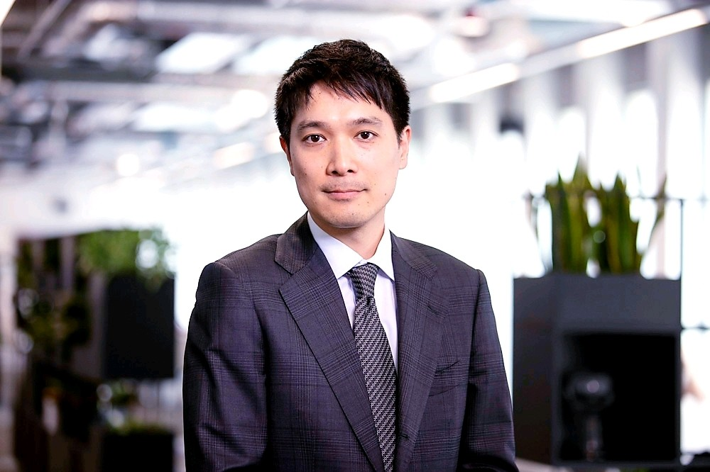 Yasutaka_Mizutani