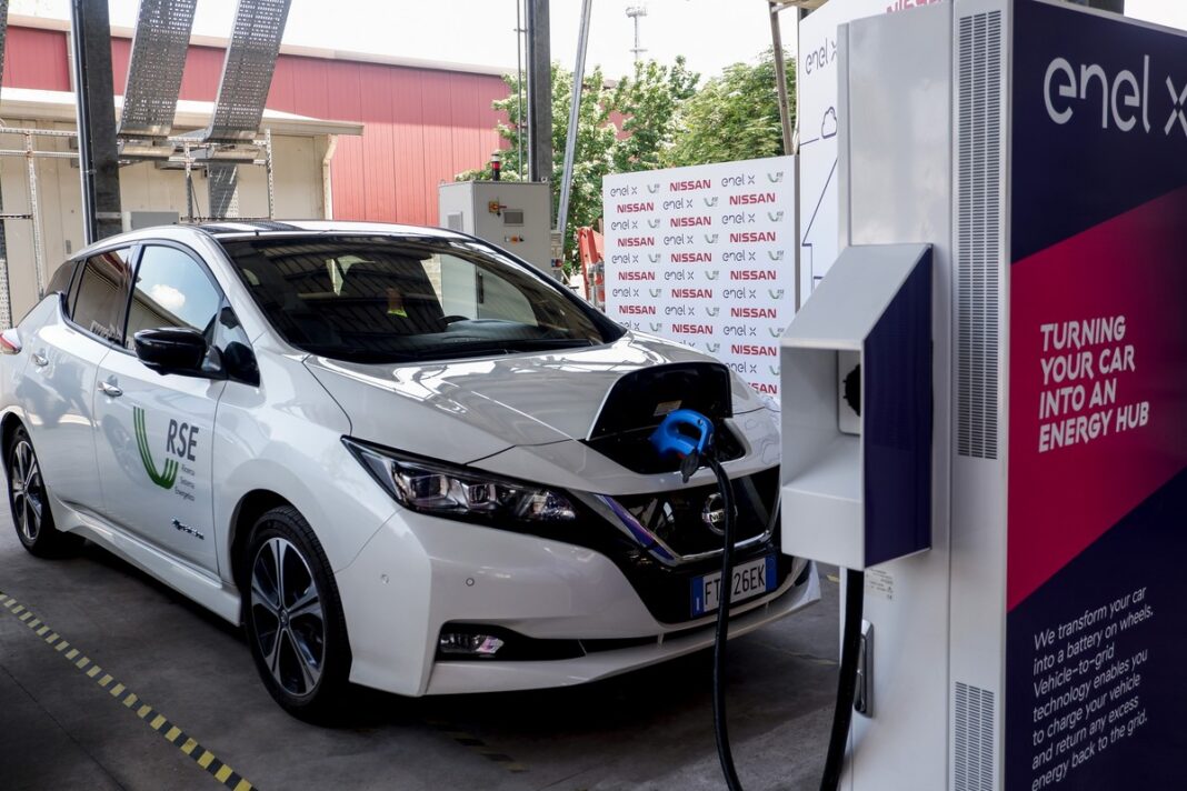 Nissan LEAF_V2G-1200x800