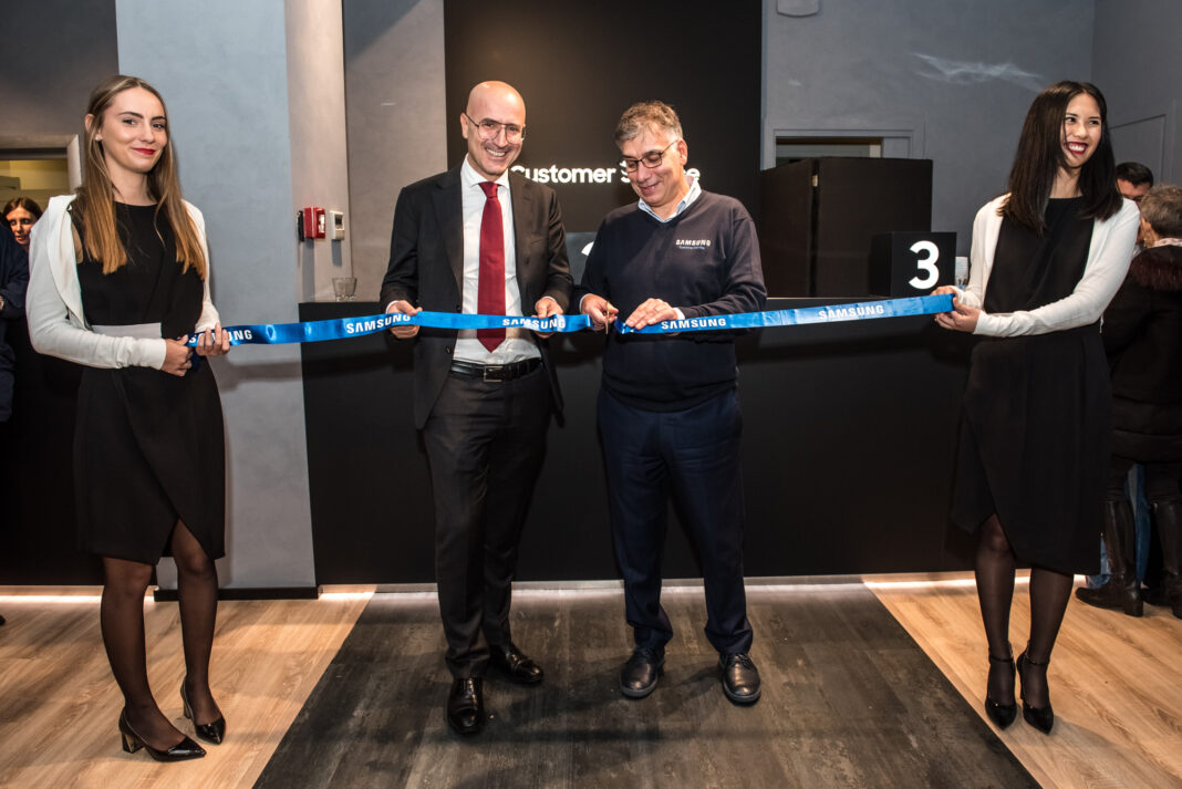 Samsung_CustomerServiceCenter_Milano_1
