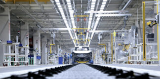 Volkswagen: avviata la pre-produzione nel primo stabilimento cinese completamente dedicato alla e-mobility