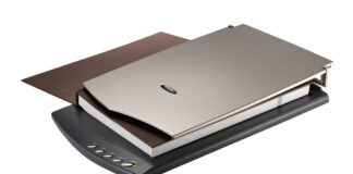 Plustek annuncia il compatto e flessibile OpticSlim 2610