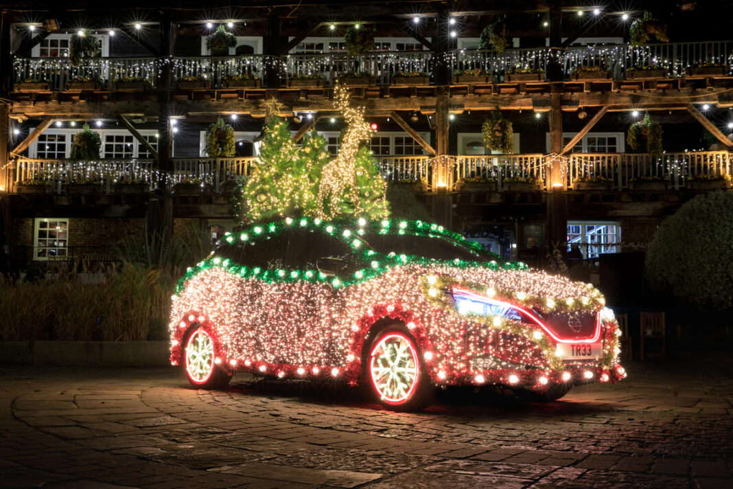 -1200x800.(1) Introducing the Nissan (Christmas) TREE, a festive display that is powered by the Nissan LEAF’s own regenerative energy