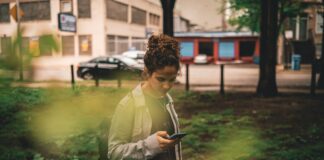 7 italiani su 10 sono smemorati ma il 65% non ha mai smarrito lo smartphone