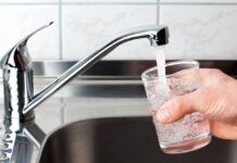 Italiani più sostenibili: aumenta il consumo di acqua del rubinetto