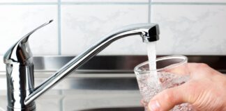 Italiani più sostenibili: aumenta il consumo di acqua del rubinetto