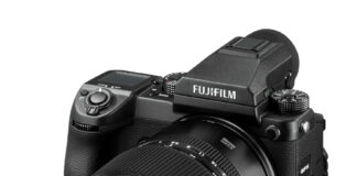 FUJIFILM lancia la nuova mirrorless X-T200