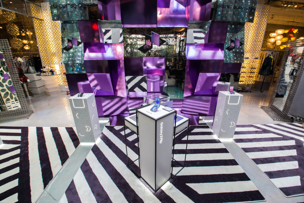 Pop Up Store Samsung1