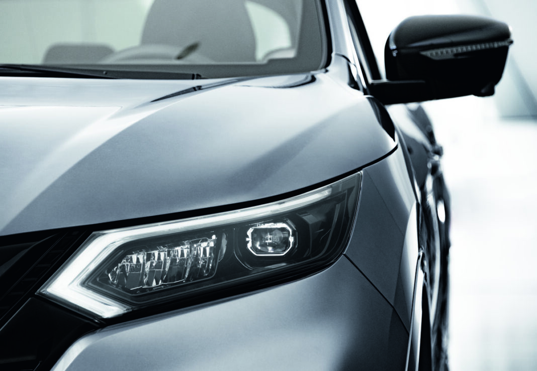 7 - 10am CET - QASHQAI N-TEC Edition headlamp-1200x830.Jan