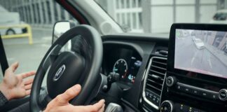 Ford Transit: parcheggiare diventa più semplice