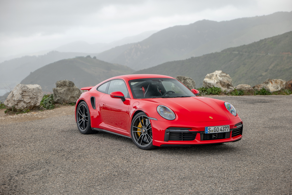 Porsche-delivers-around-53,000-cars-in-the-first-quarter-of-2020