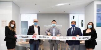 Huawei Customer Service Center: arriva a Milano una nuova tipologia di centro assistenza