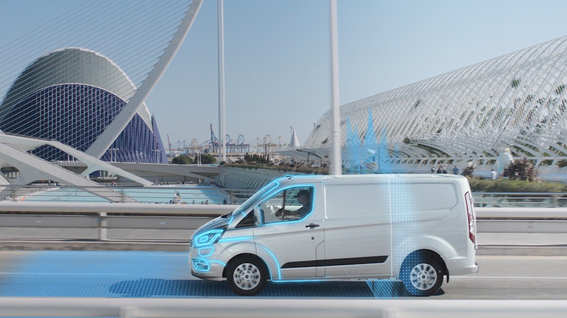 Ford introduce sulla gamma Custom Plug-In Hybrid la funzione Geofencing