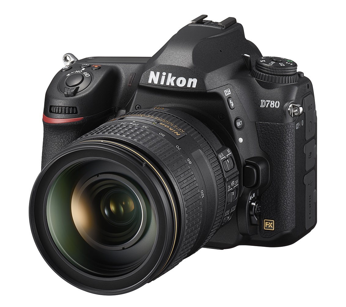 Nikon trionfa agli EISA Awards