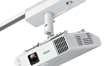 Epson amplia la gamma di videoproiettori per il digital signage