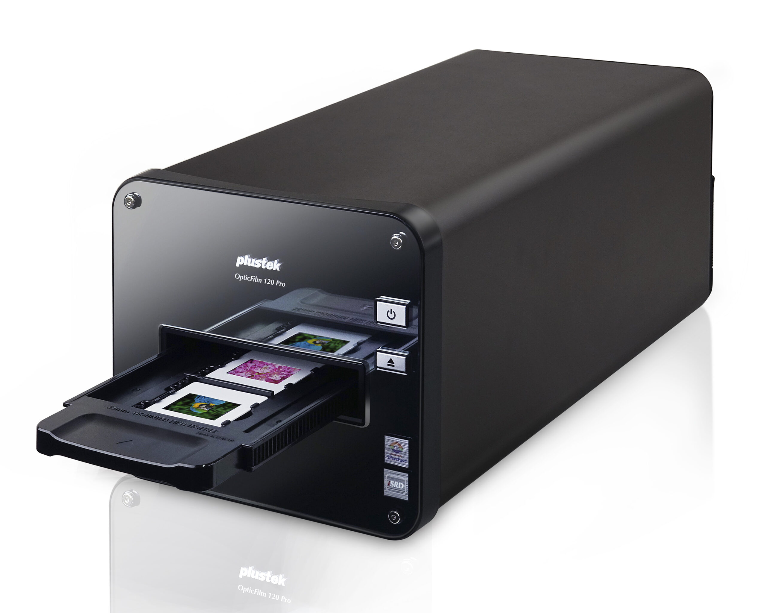 Plustek annuncia il nuovo OpticFilm 120 Pro