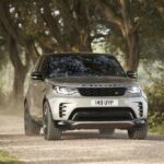 Land Rover: le tecnologie della nuova Discovery ottimizzano praticità e capacità