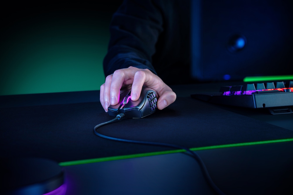 Da Razer il nuovo mouse per MMO Naga X