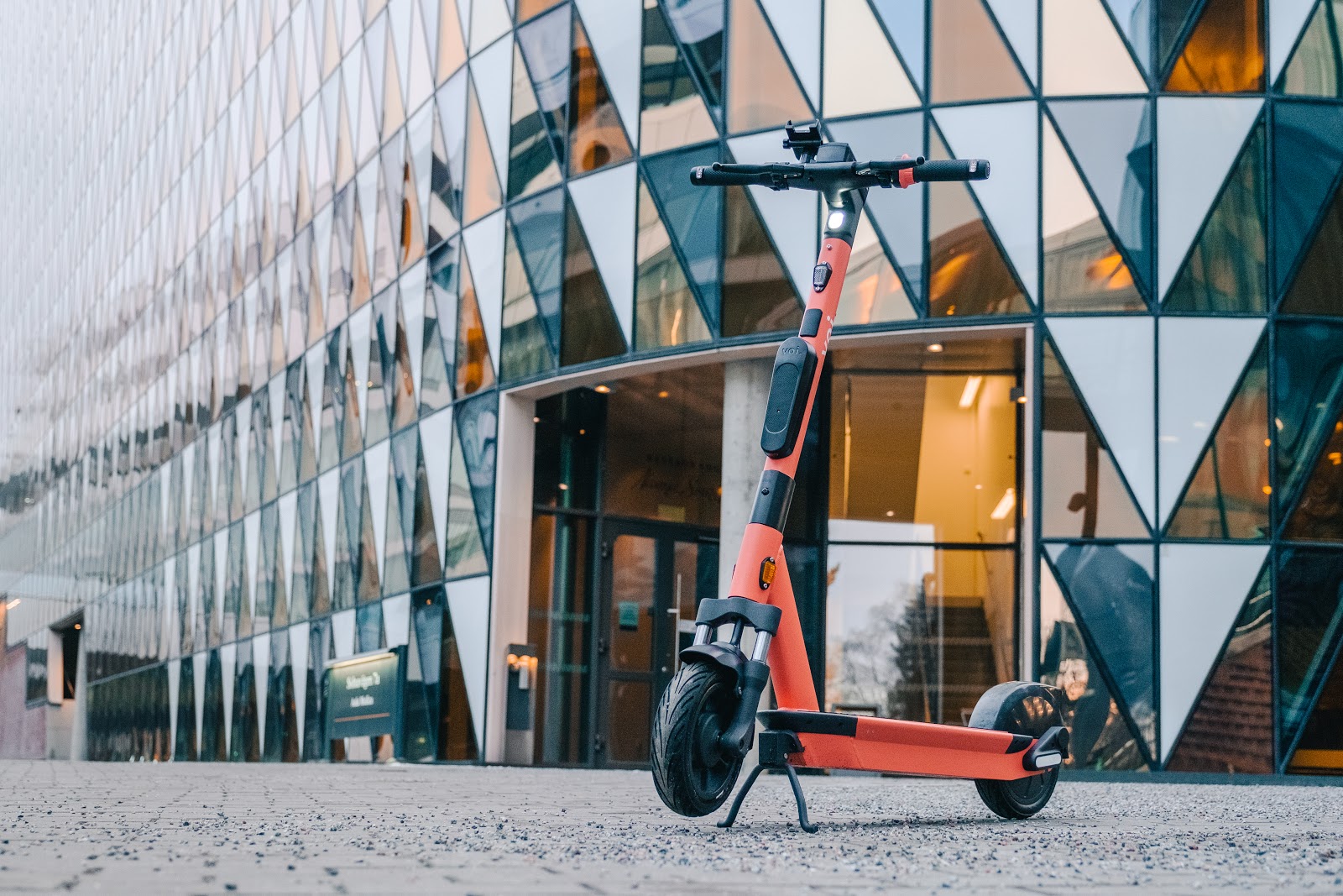 Voi presenta l’e-scooter che misura la qualità dell’aria