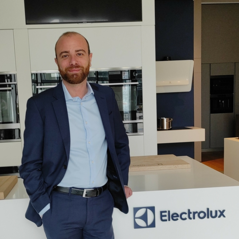 Cambio al vertice della Comunicazione di Electrolux in Italia