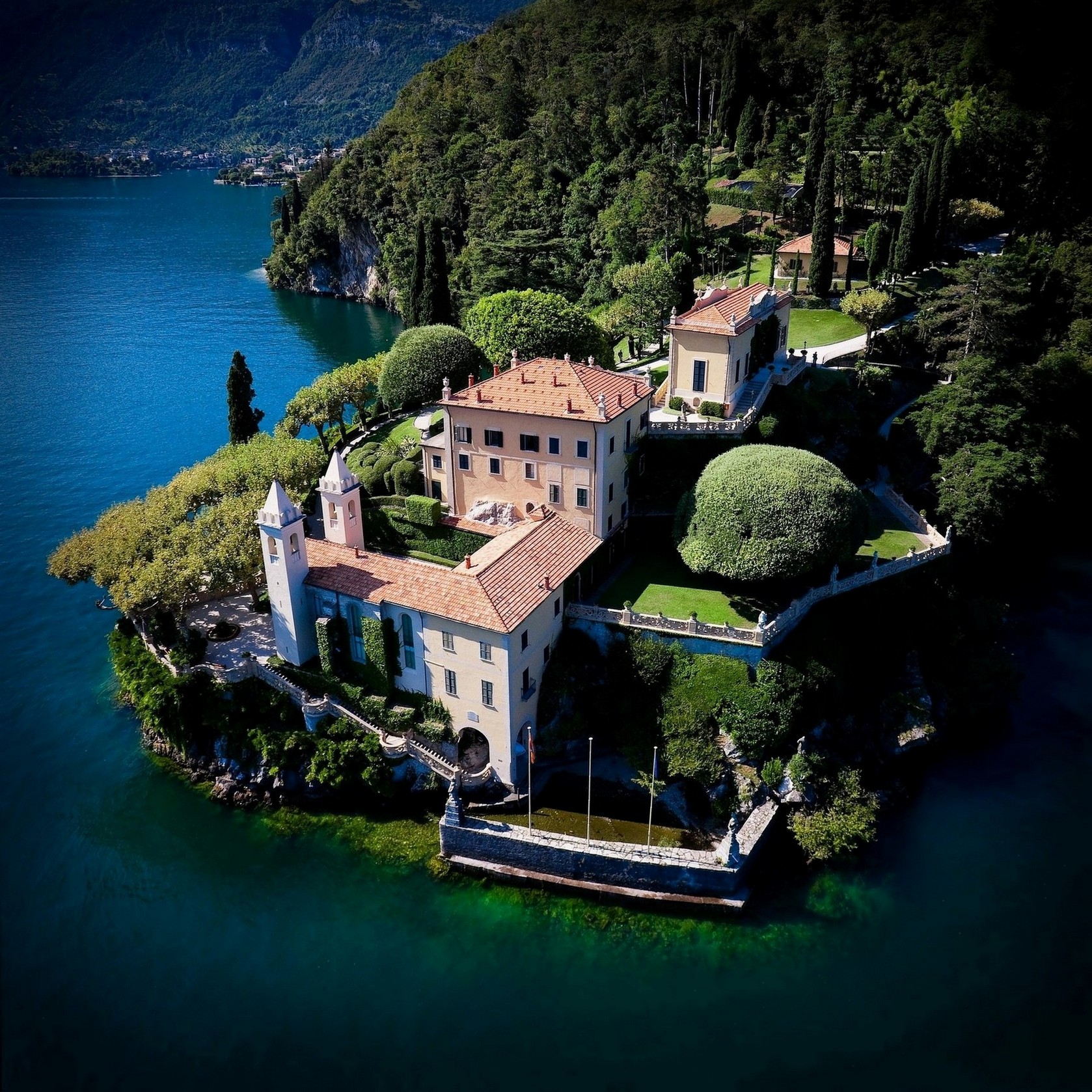 Villa del Balbianello_ Foto Alessio Mesiano_2010_(C) FAI - Fondo Ambiente Italiano