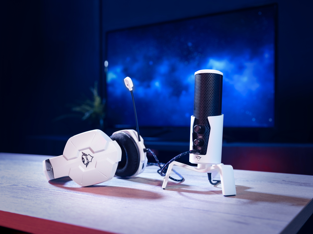 Trust presenta la sua linea di accessori gaming per PS5