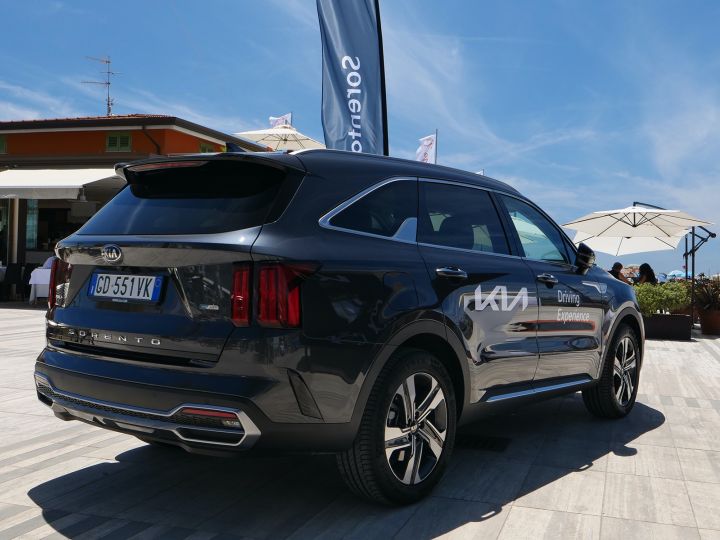 Al via la Kia Summer Experience