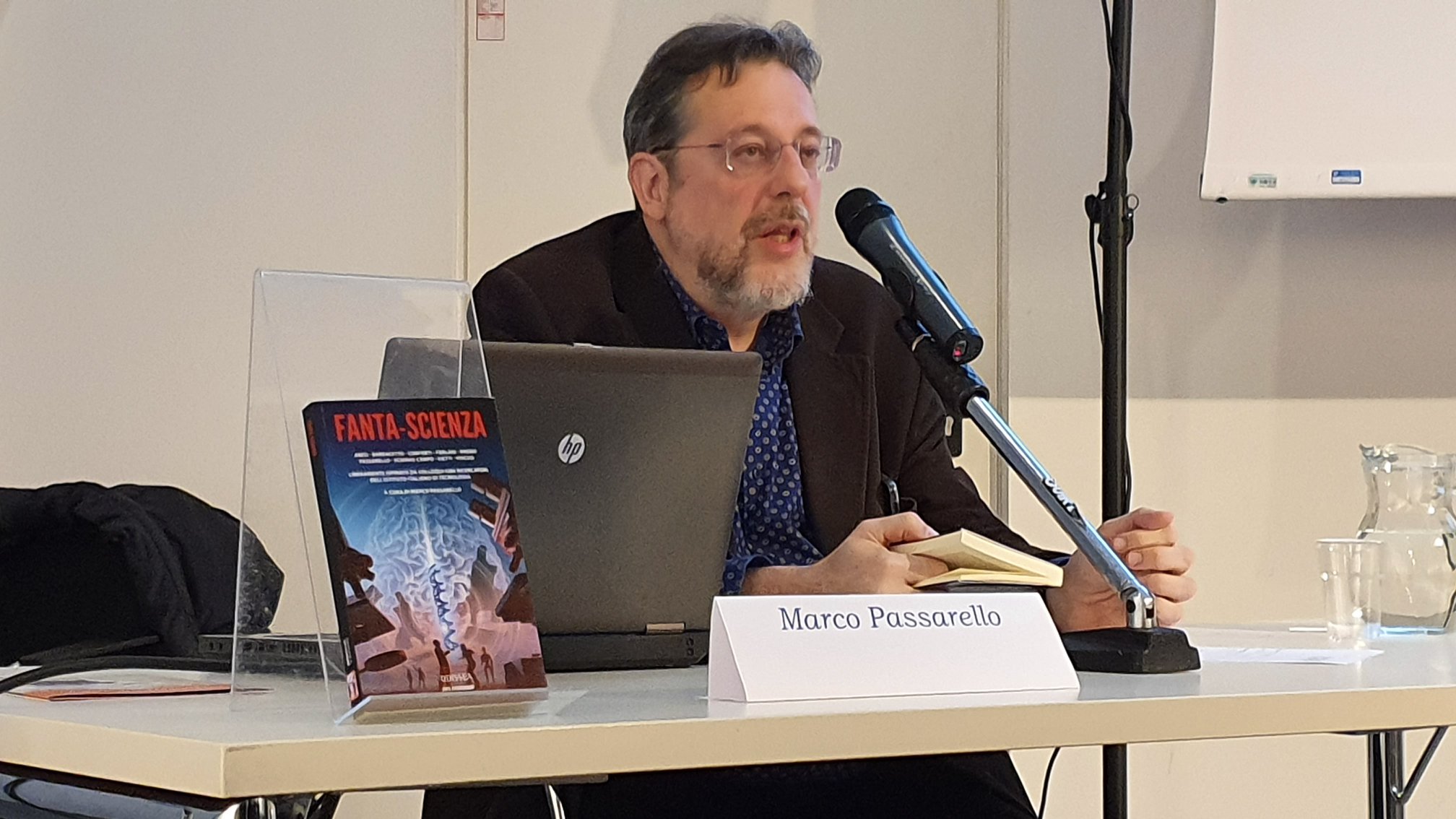 Fanta-scienza, il libro che fa convergere fiction e scienza: intervista a Marco Passarello