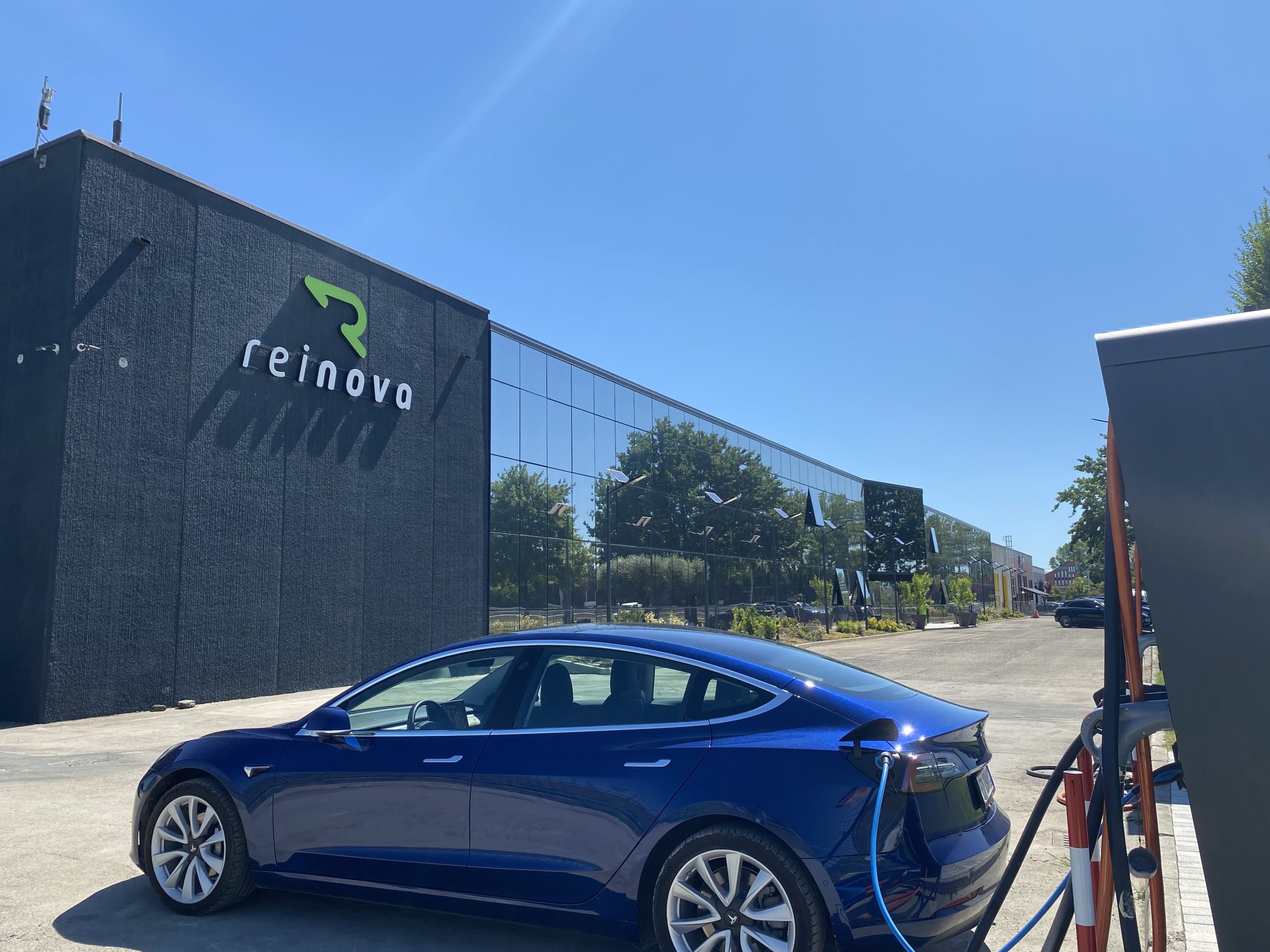 Reinova: al via le attività produttive del nuovo polo per la mobilità sostenibile