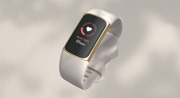 Fitbit presenta il nuovo Charge 5