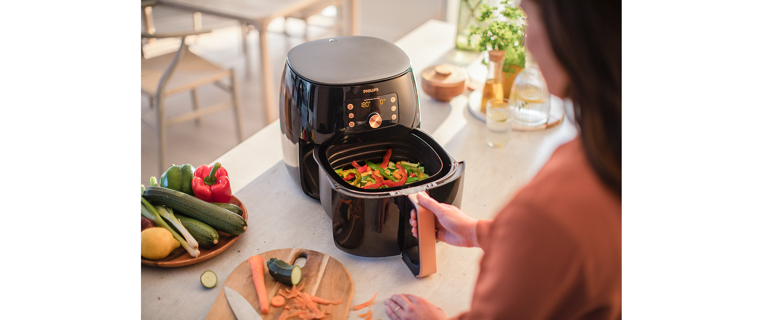 Philips completa la vendita del business degli elettrodomestici a Hillhouse Investment