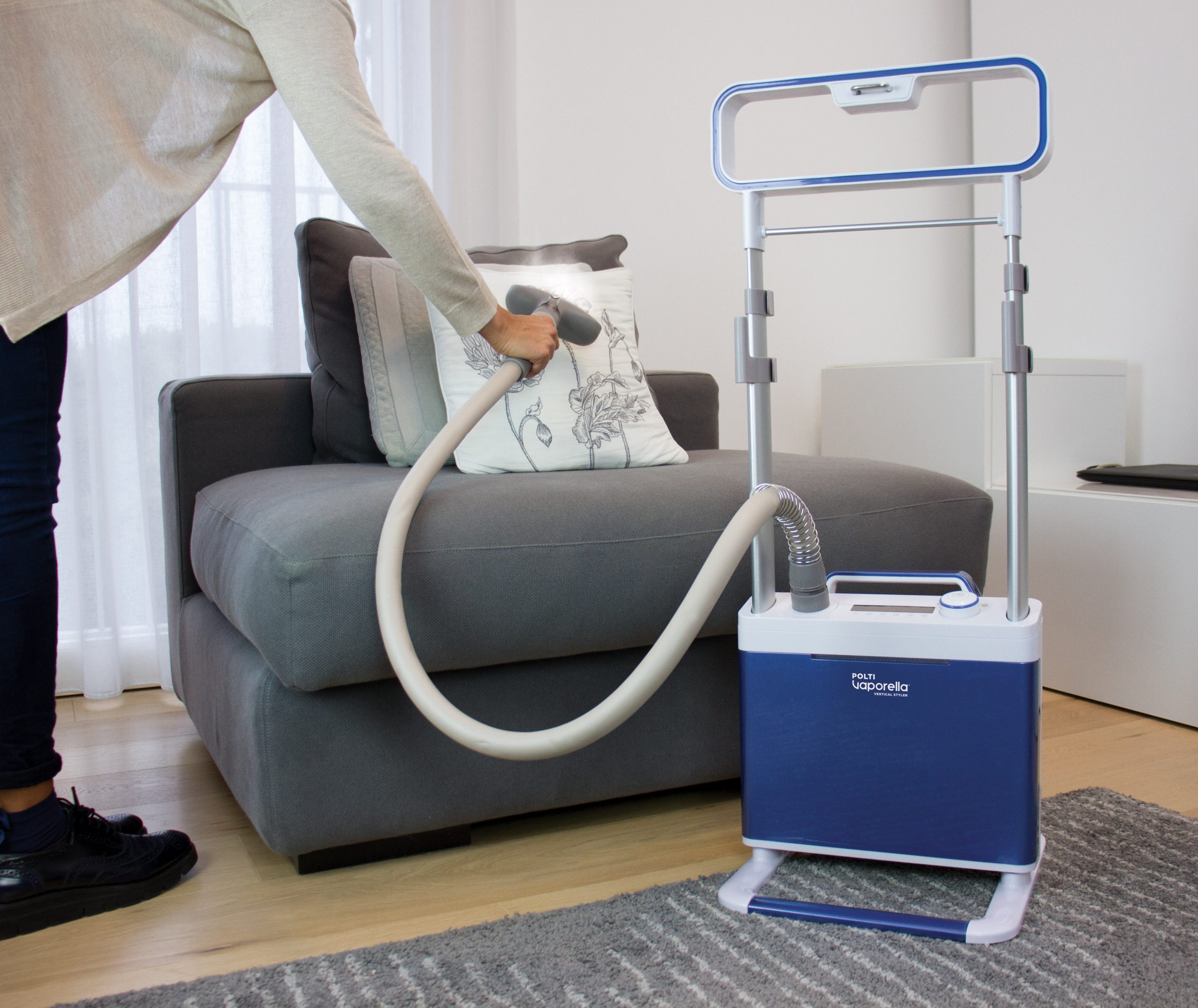 Da Polti la nuova Vaporella Vertical Styler GSF60