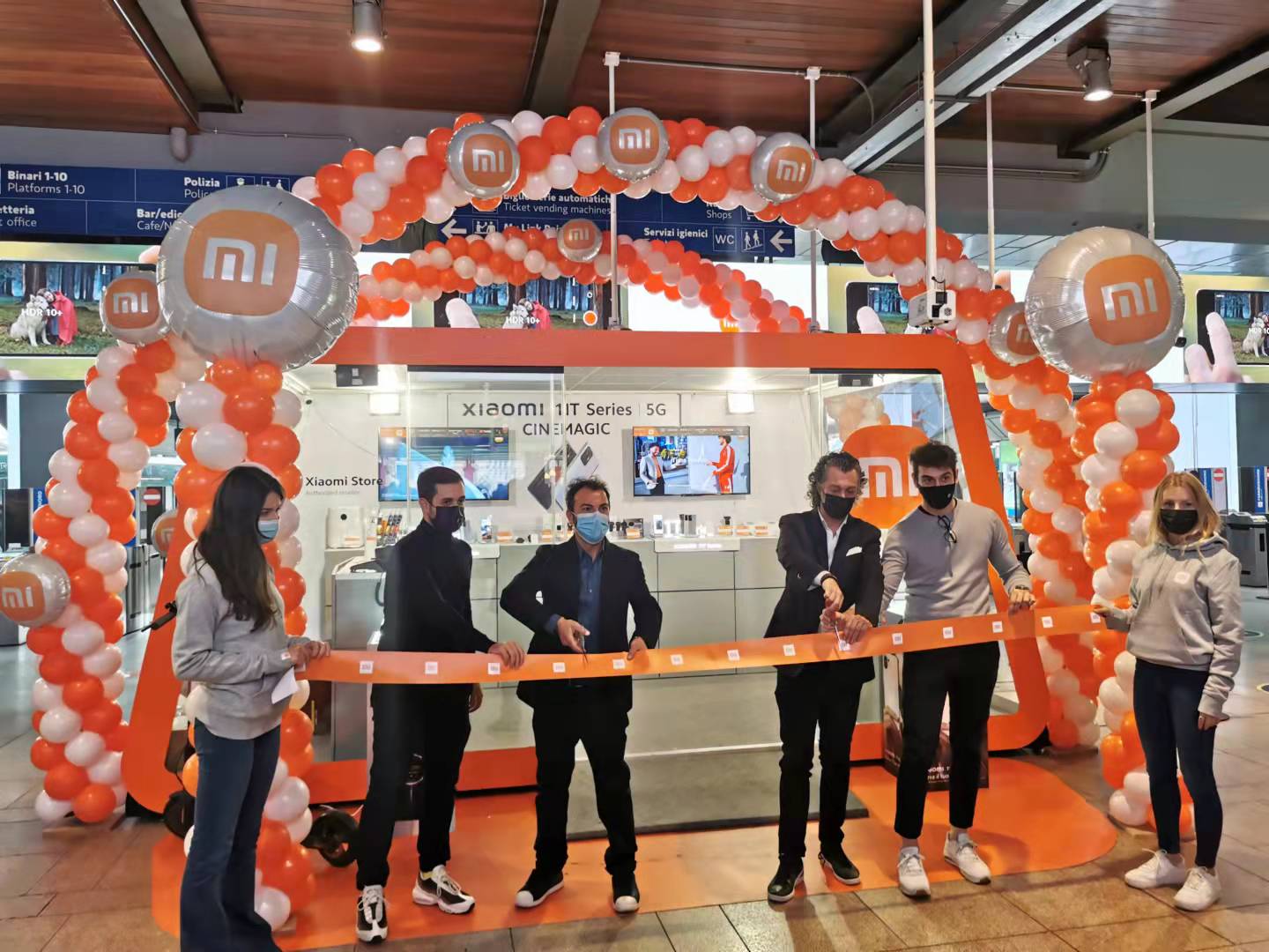 Milano Cadorna accoglie il nuovo Xiaomi Temporary Store