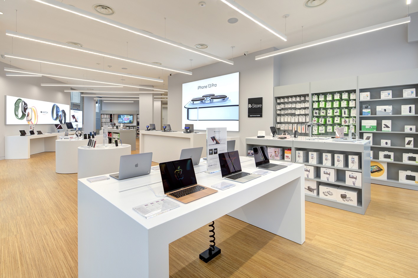 R-Store apre un nuovo store a Milano