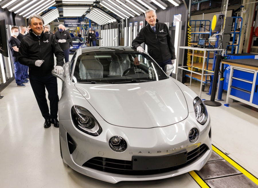 Alpine annuncia la produzione del nuovo crossover GT a Dieppe