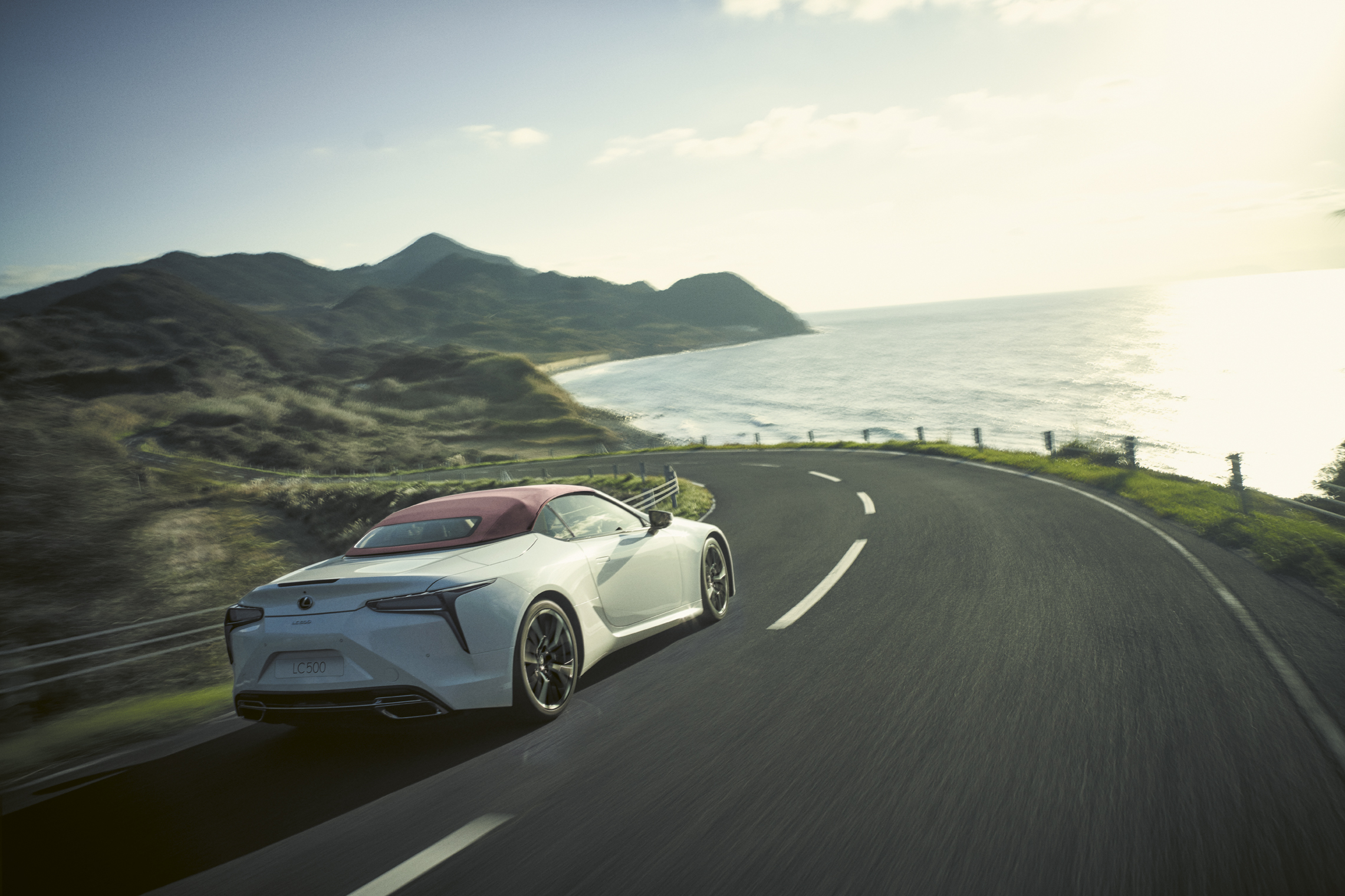 Lexus LC Coupé e LC Convertible in edizione limitata Hokkaido