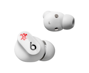 Beats presenta la nuova edizione speciale dei Beats Studio Buds X Daily Paper