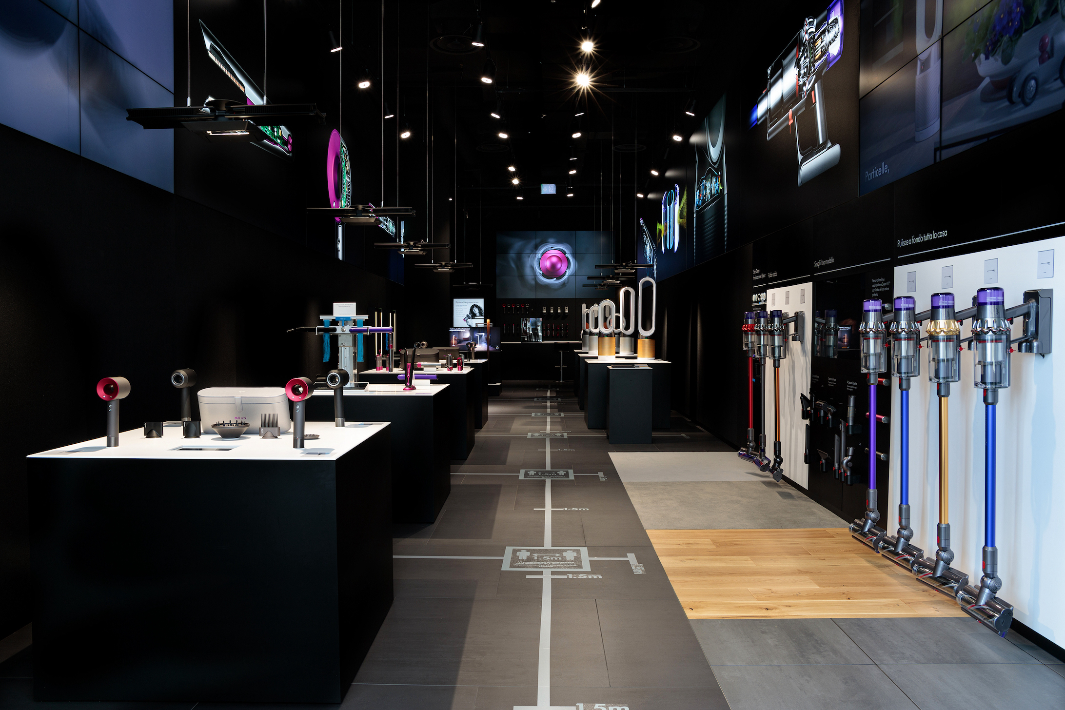 Dyson Demo Store_Gae Aulenti Milano