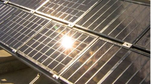 Il parco solare brilla per prestazioni con i materiali bidimensionali