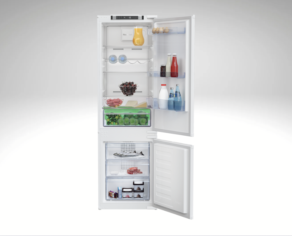 Beko presenta il nuovo Frigorifero Combinato BCNA275E31SN H 177