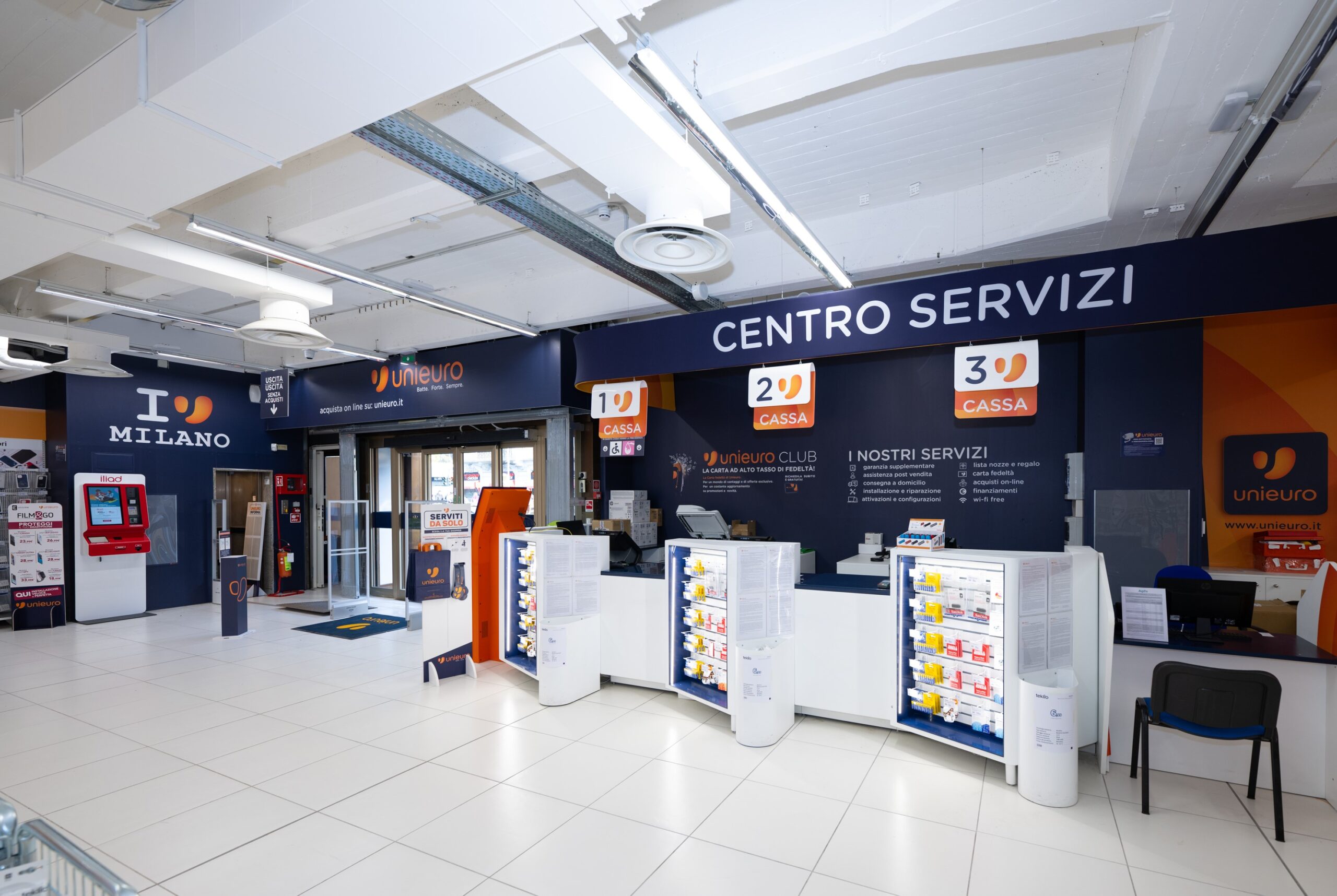 Unieuro apre il nono punto vendita a Milano